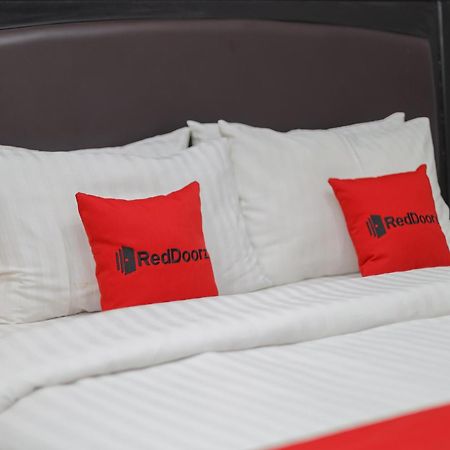 Reddoorz Plus At Swun Stay Raya Langsep Malang Eksteriør billede