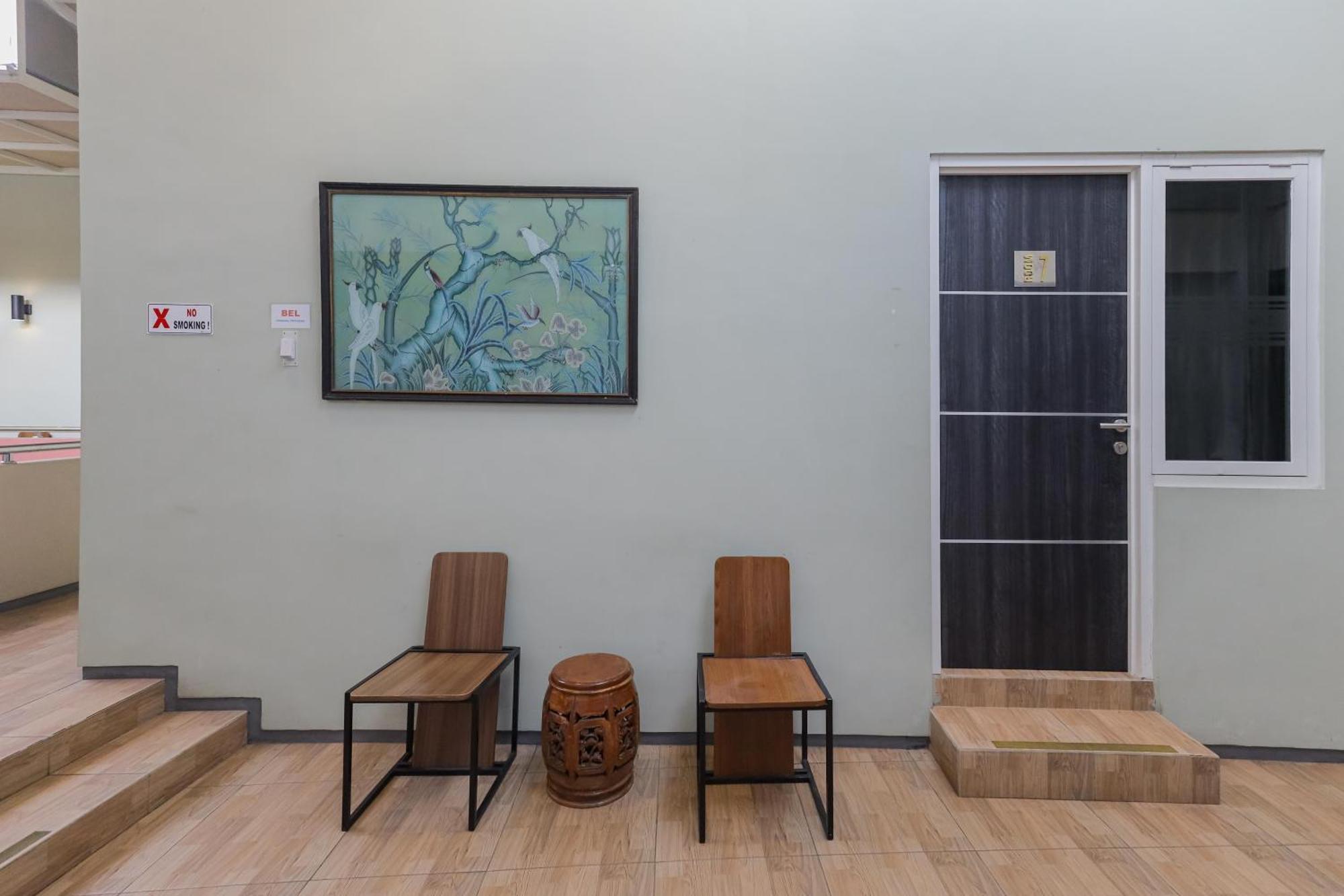 Reddoorz Plus At Swun Stay Raya Langsep Malang Eksteriør billede